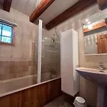 Demi-chalet Nature Avec Terrasse A Pra-loup - Fr-1-165a-117 شقة *