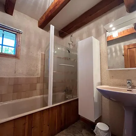 Demi-chalet Nature Avec Terrasse A Pra-loup - Fr-1-165a-117 דירה *