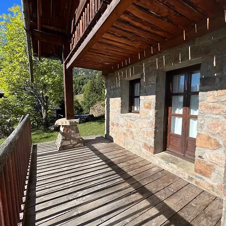Demi-chalet Nature Avec Terrasse A Pra-loup Uvernet-Fours